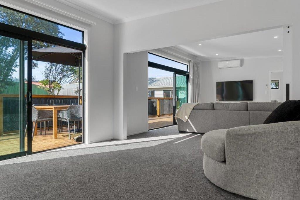 Villa Recline On Leo Waihi Esterno foto