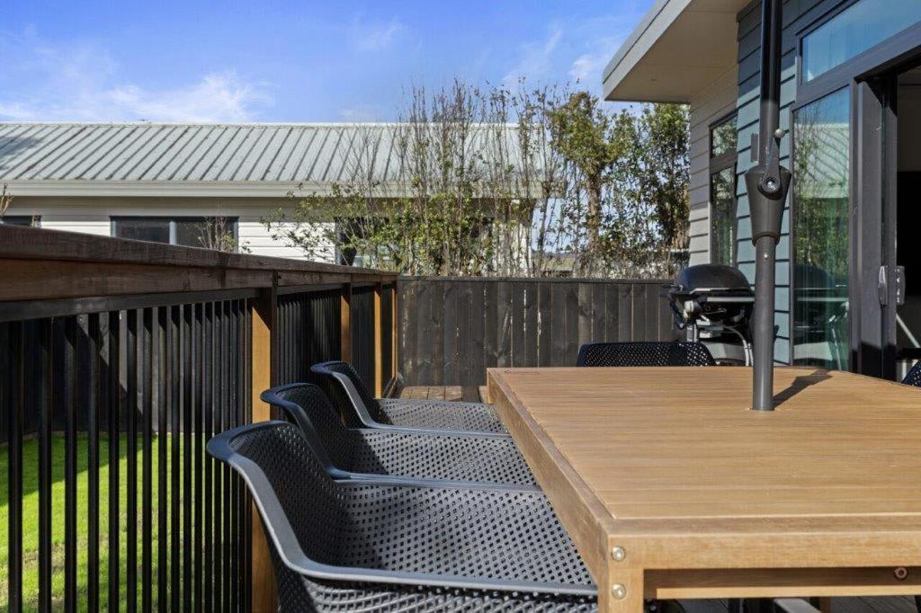 Villa Recline On Leo Waihi Esterno foto